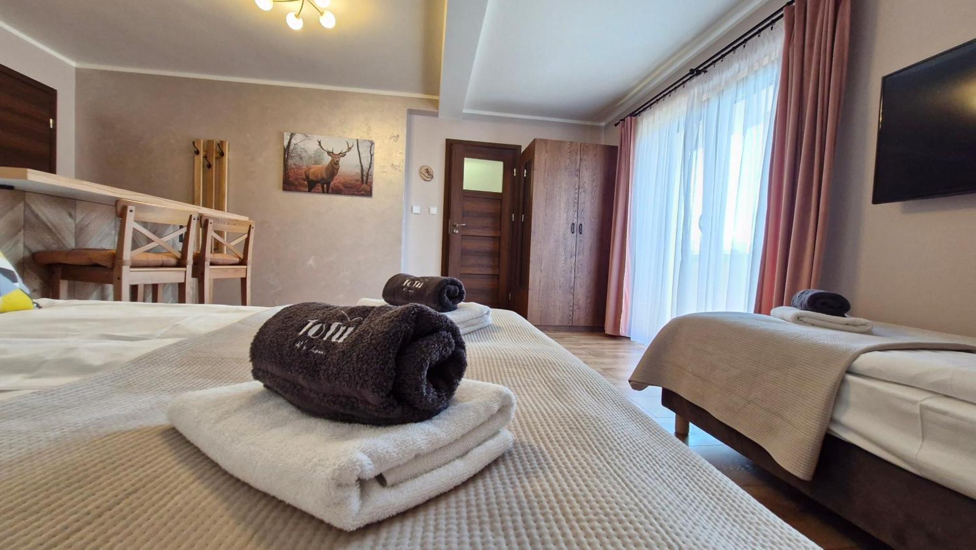 To Tu Apartment ชาร์นาโกรา ภายนอก รูปภาพ